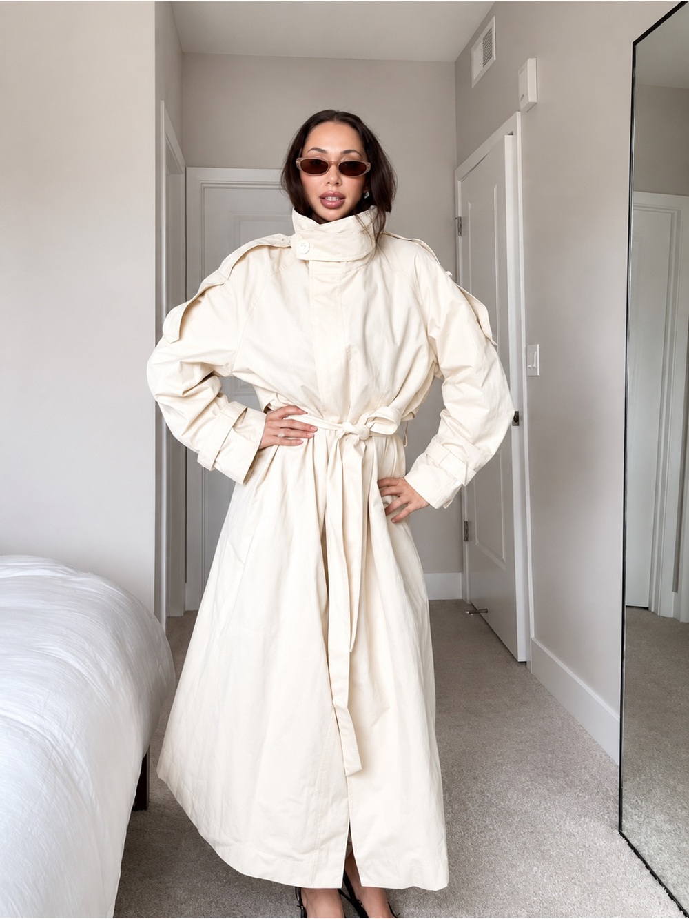 VIRAL ZARA LUXURY TREND COAT HIGH NECK NECK SIZE M
🚨NO DISCOUNT - Picture 12 of 16